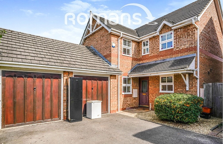4 bedroom house for sale - Osterley Road, Swindon, Wiltshire, SN25