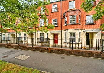 3 bedroom house for sale - Queen Elizabeth Drive, Swindon, Wiltshire, SN25 - Property View 1