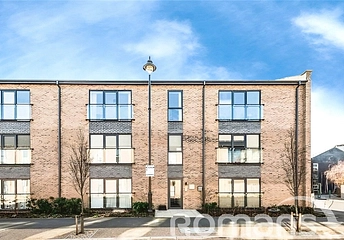2 bedroom apartment for sale - Fire Fly Avenue, Swindon, Wiltshire, SN2 - Property View 1