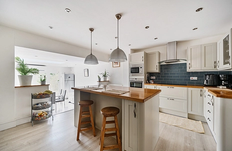 4 bedroom house for sale - Whitworth Road, Swindon, Wiltshire, SN25 - Property View 3