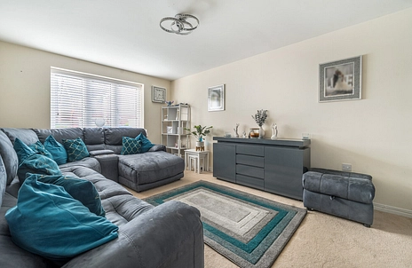 5 bedroom house for sale - Polesdon Avenue, Coate, Swindon, Wiltshire, SN3 - Property View 2