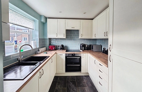 2 bedroom house for sale - Pearce Close, Swindon, Wiltshire, SN2 - Property View 2