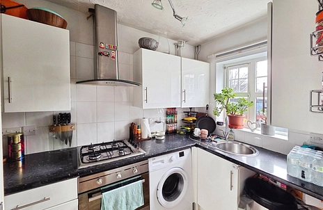 3 bedroom house for sale - Shipley Drive, Swindon, SN25 - Property View 3