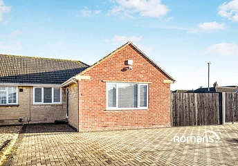 2 bedroom bungalow for sale - Don Close, Swindon, Wiltshire, SN25 - Property View 1
