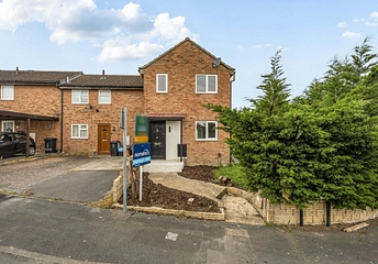 3 bedroom house for sale - Bellver, Toothill, Swindon, Wiltshire, SN5 - Property View 1