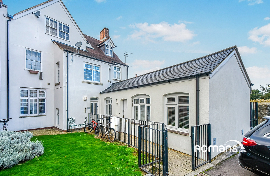 1 bedroom apartment to rent - Cricklade Street, Swindon, Wiltshire, SN1 - Property View 1