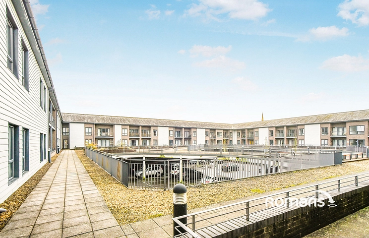 1 bedroom apartment to rent - Fire Fly Avenue, Swindon, Wiltshire, SN2