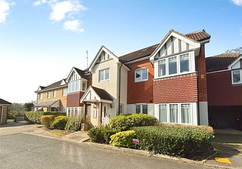 2 bedroom apartment for sale - Malyns Way, Tilehurst, Reading, Berkshire, RG31 - Property View 1