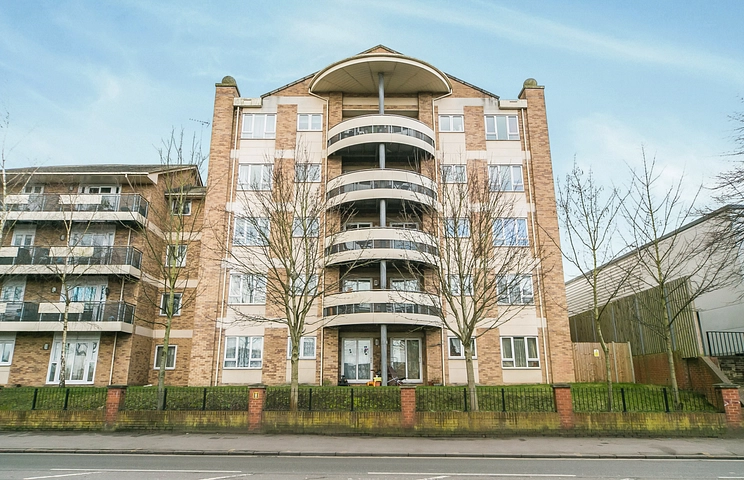 2 bedroom apartment to rent - Branagh Court, Reading, RG30