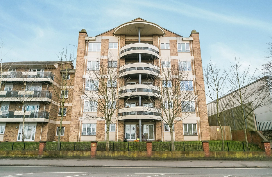 2 bedroom apartment to rent - Branagh Court, Reading, RG30 - Property View 1