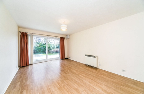 2 bedroom apartment to rent - Dorchester Court, Liebenrood Road, Reading, RG30 - Property View 2