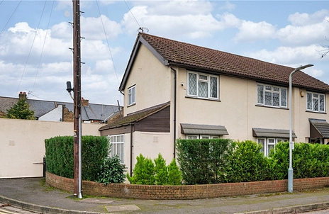 4 bedroom house for sale - Caroline Close, West Drayton, UB7 - Property View 2