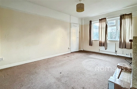 3 bedroom house for sale - Birchway, Hayes, UB3 - Property View 2