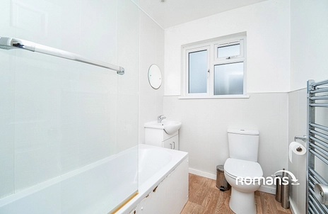 3 bedroom house to rent - Newcroft Close, Uxbridge, UB8 - Property View 3