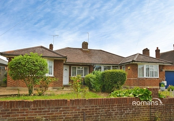 3 bedroom house to rent - Clammas Way, Uxbridge, UB8 - Property View 1