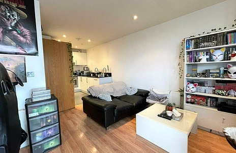 1 bedroom apartment to rent - High Street, Uxbridge, UB8 - Property View 2