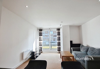 2 bedroom property to rent - High Street, Uxbridge, UB8 - Property View 1