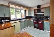 5 bedroom house to rent - Parkfield Avenue, Hillingdon, Uxbridge, UB10 - Property View 3