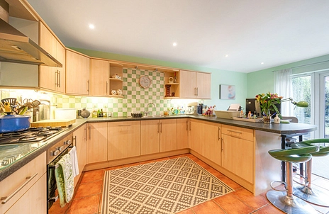 4 bedroom house for sale - Minley Road, Fleet, Hampshire, GU51 - Property View 2