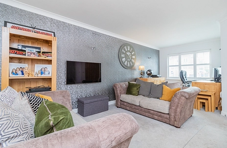 3 bedroom house for sale - Oakfield Place, Farnborough, Hampshire, GU14 - Property View 2