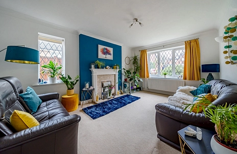 4 bedroom house for sale - Anthony Wall, Warfield, Bracknell, Berkshire, RG42 - Property View 2