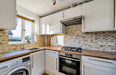 2 bedroom house for sale - Staffordshire Croft, Warfield, Bracknell, Berkshire, RG42 - Property View 3