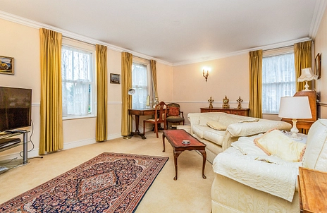 2 bedroom apartment to rent - West Court, West Drive, Sonning, Reading, RG4 - Property View 2