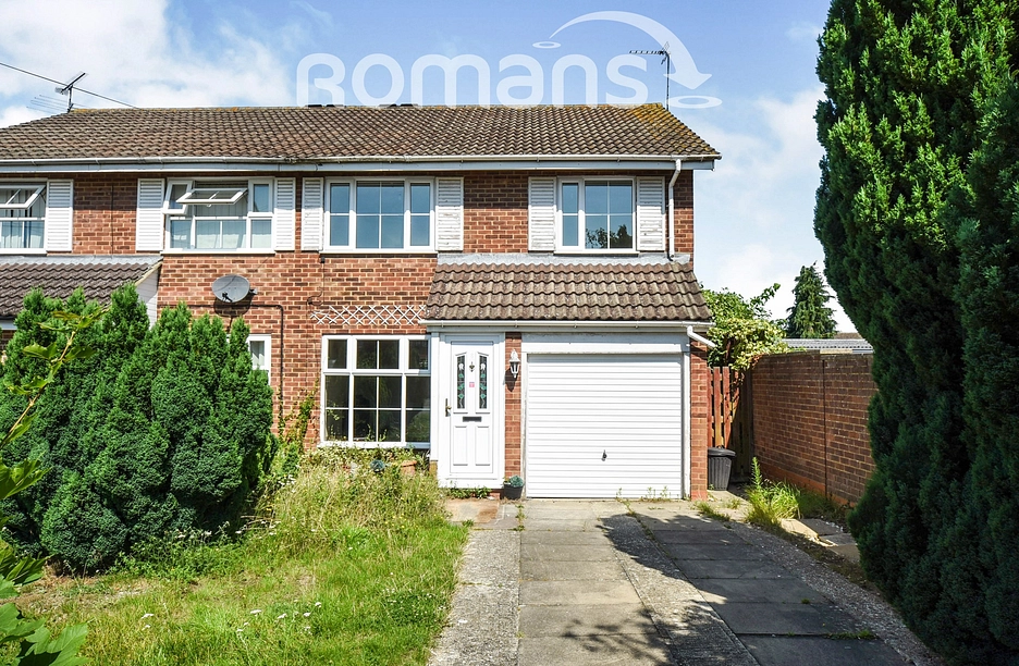 3 bedroom house to rent - Dunbar Drive, Woodley, Reading, RG5 - Property View 1