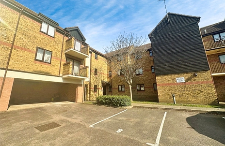 studio to rent - Betjeman Court, Bentinck Road, West Drayton, UB7 - Property View 2