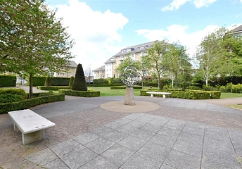 3 bedroom apartment to rent - Hurley House, 31 Park Lodge Avenue, West Drayton, UB7 - Property View 1