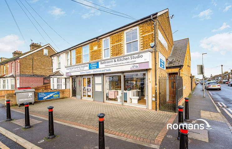 2 bedroom maisonette to rent - Fairfield Road, West Drayton, UB7