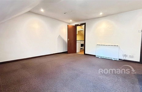 studio to rent - Kings Court, 575  Bath Road, West Drayton, UB7 - Property View 3