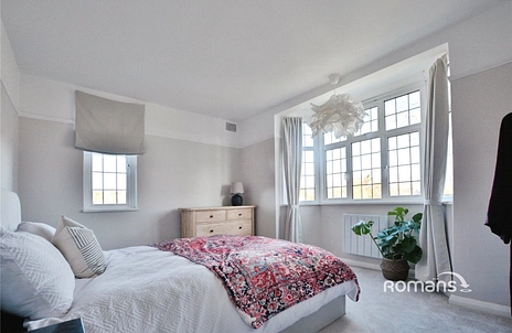 2 bedroom apartment to rent - Green Tiles, Green Tiles Lane, Denham, UB9 - Property View 2