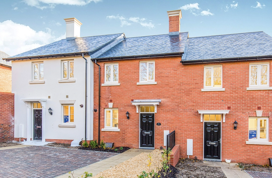 2 bedroom semi detached to rent - Kings Drive, Winchester, SO22 - Property View 1