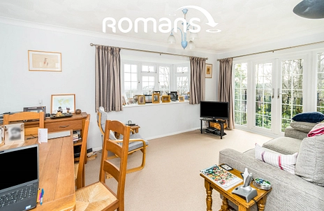 2 bedroom maisonette to rent - Dawn Gardens, Sleepers Hill, Winchester, SO22 - Property View 3
