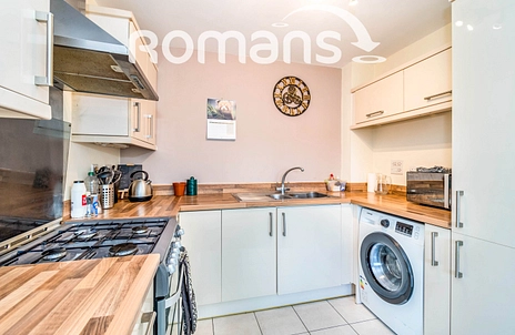 2 bedroom apartment to rent - Cranworth House, Cranworth Road, Winchester, SO22 - Property View 3