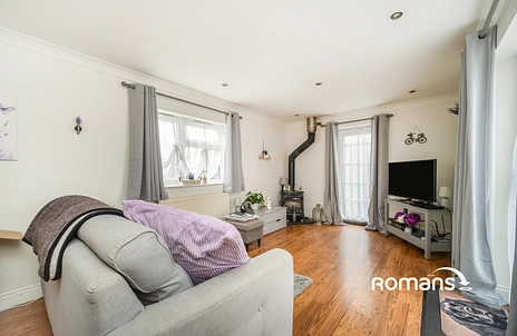 4 bedroom house to rent - Melrose Gardens, Arborfield Cross, Reading, RG2 - Property View 2