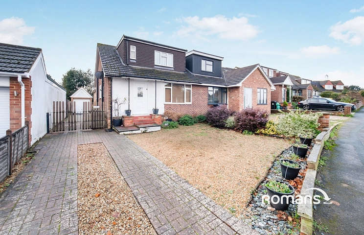 4 bedroom house to rent - Melrose Gardens, Arborfield Cross, Reading, RG2