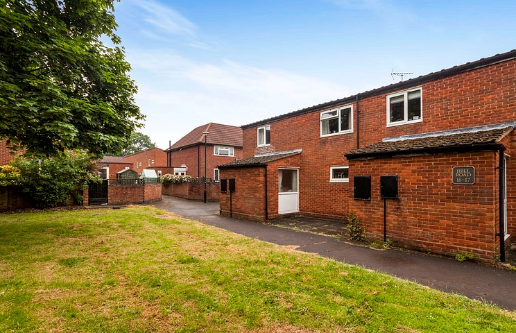 2 bedroom house to rent - Hill Road, Arborfield, Reading, RG2