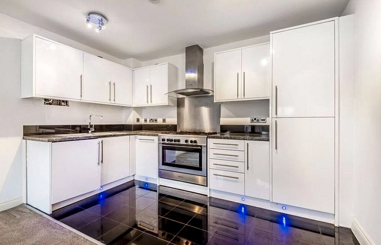 2 bedroom apartment to rent - Pearlville Court, 441 Reading Road, Wokingham, RG41