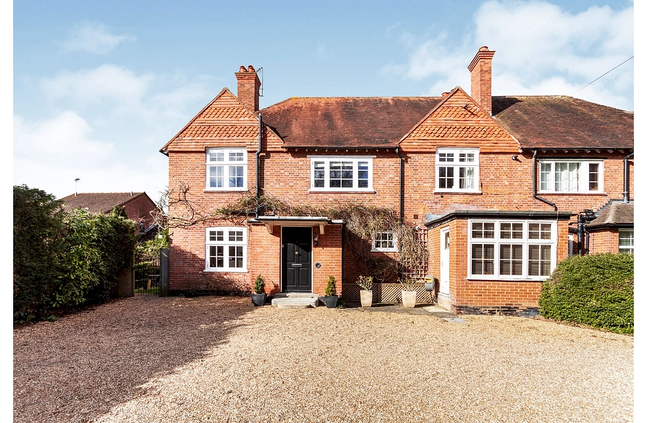 4 bedroom house to rent - Finchampstead Road, Wokingham, RG40 - Property View 1