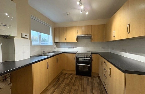 3 bedroom terraced to rent - Fleming Close, Arborfield, Reading, RG2 - Property View 2