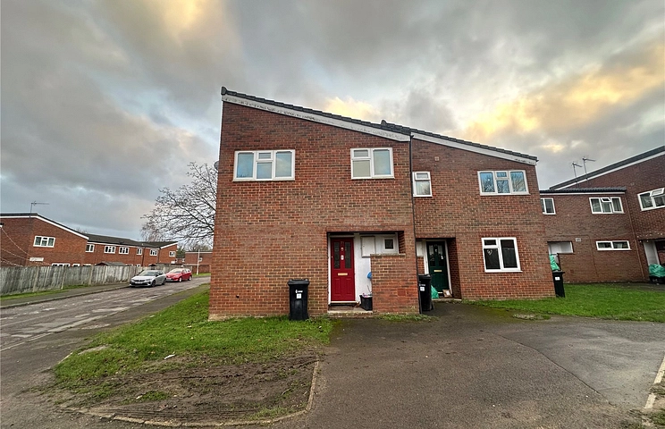 3 bedroom terraced to rent - Fleming Close, Arborfield, Reading, RG2