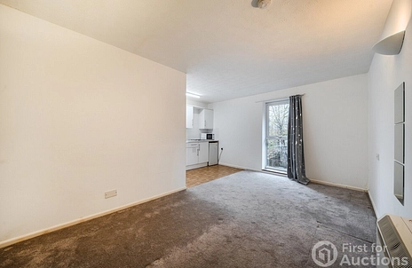 studio for sale - Bilberry Court, Staple Gardens, Winchester, SO23 - Property View 2