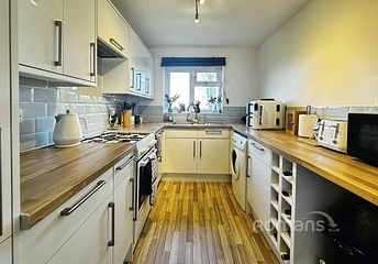 2 bedroom apartment for sale - Orchard Close, Colden Common, Winchester, Hampshire, SO21 - Property View 1
