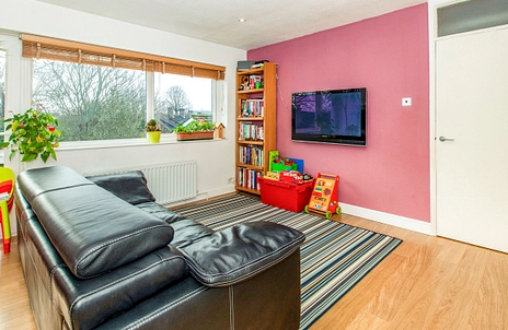 2 bedroom apartment to rent - Chantry Close, Windsor, SL4 - Property View 3