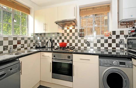 2 bedroom apartment to rent - Claremont Road, Windsor, SL4 - Property View 2