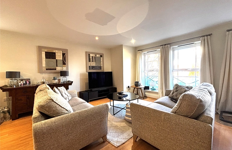 2 bedroom apartment to rent - Dene House, 79 Frances Road, Windsor, SL4