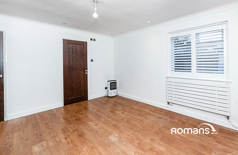 3 bedroom bungalow to rent - Bourne Avenue, Windsor, SL4 - Property View 2