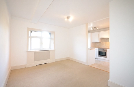 1 bedroom apartment to rent - Ormonde House, 6 Priory Way, Datchet, SL3 - Property View 3